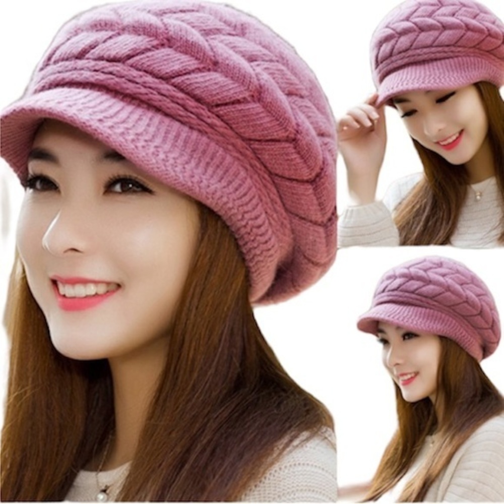 5 for $25 ❄️ 
Knit Winter Beanie Hat‎